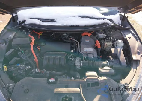 2018 Honda Clarity Plug-In Hybrid из США, поврежденный, VIN JHMZC5F1XJC013798